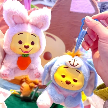 🐻 Mischievous Little Bear Party Surprise – Adorable Plush Vinyl Pendant! 🎉🎀